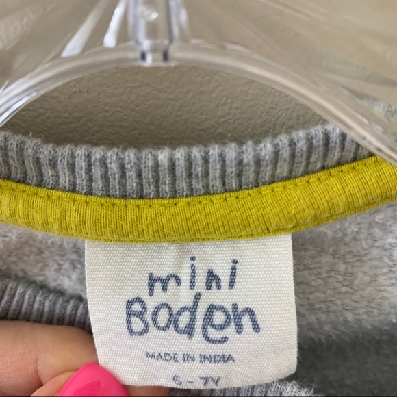 Mini Boden Floral Patchwork Gray Sweatshirt - Picture 2 of 4